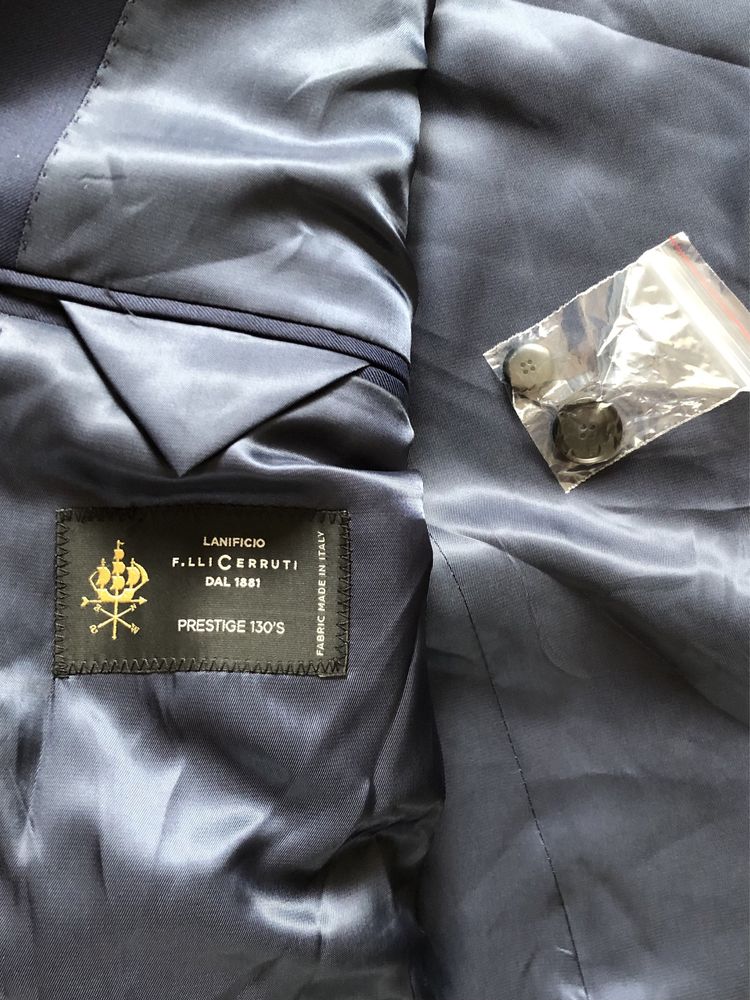 F. lli Cerutti Dal 1881 prestige 130’s Moss Bros. loro piana піджак