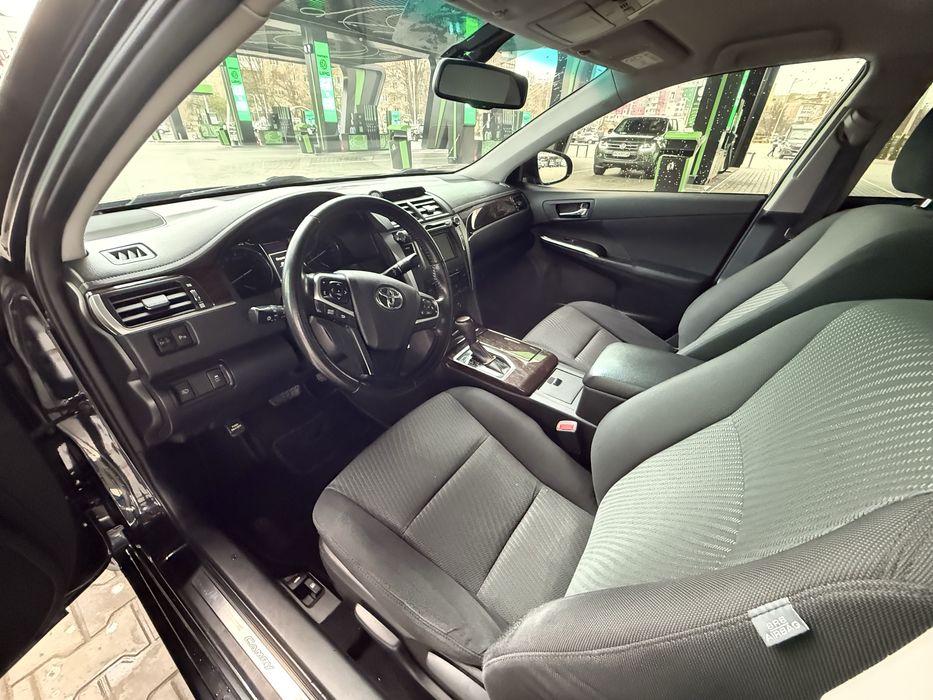 Toyota Camry OFFICIAL