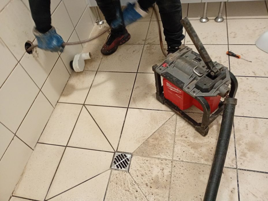 P-Tech 24H/7   Hydraulik Udrożnianie kanalizacji Wuko