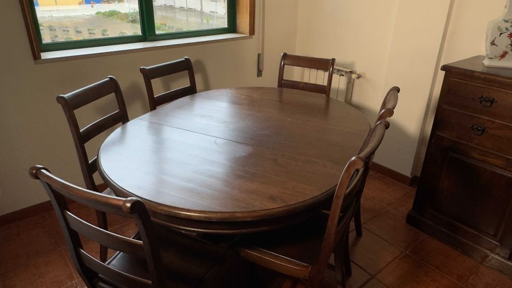 Conjunto de mesa de jantar com 6 cadeiras (Vintage)