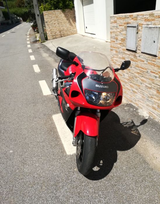 Suzuki SRAD 600- como nova