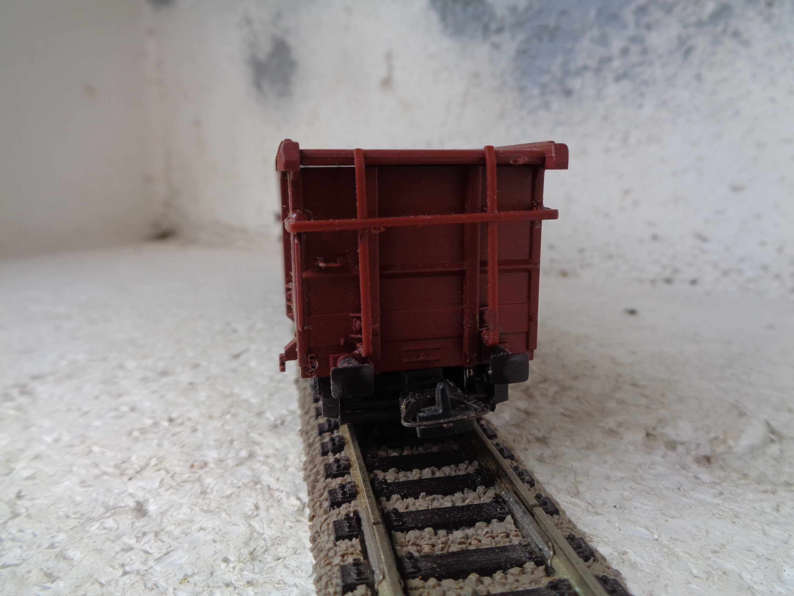 1:87 Vagão mercadorias com tampa de abrir comboio da DB