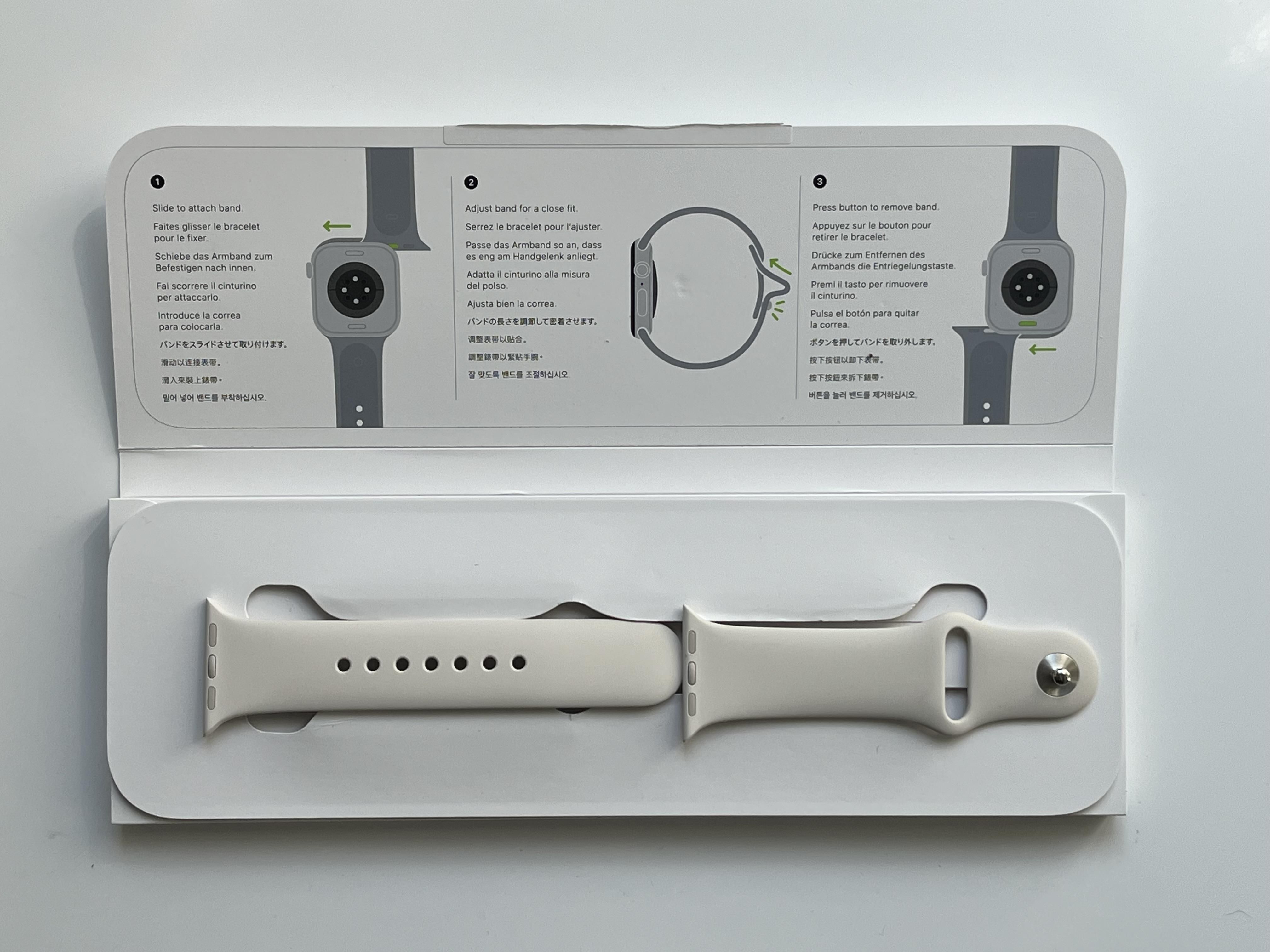 OUTLET Apple Watch SE 2gen GPS 40mm Księżycowa poświata FV23 GW