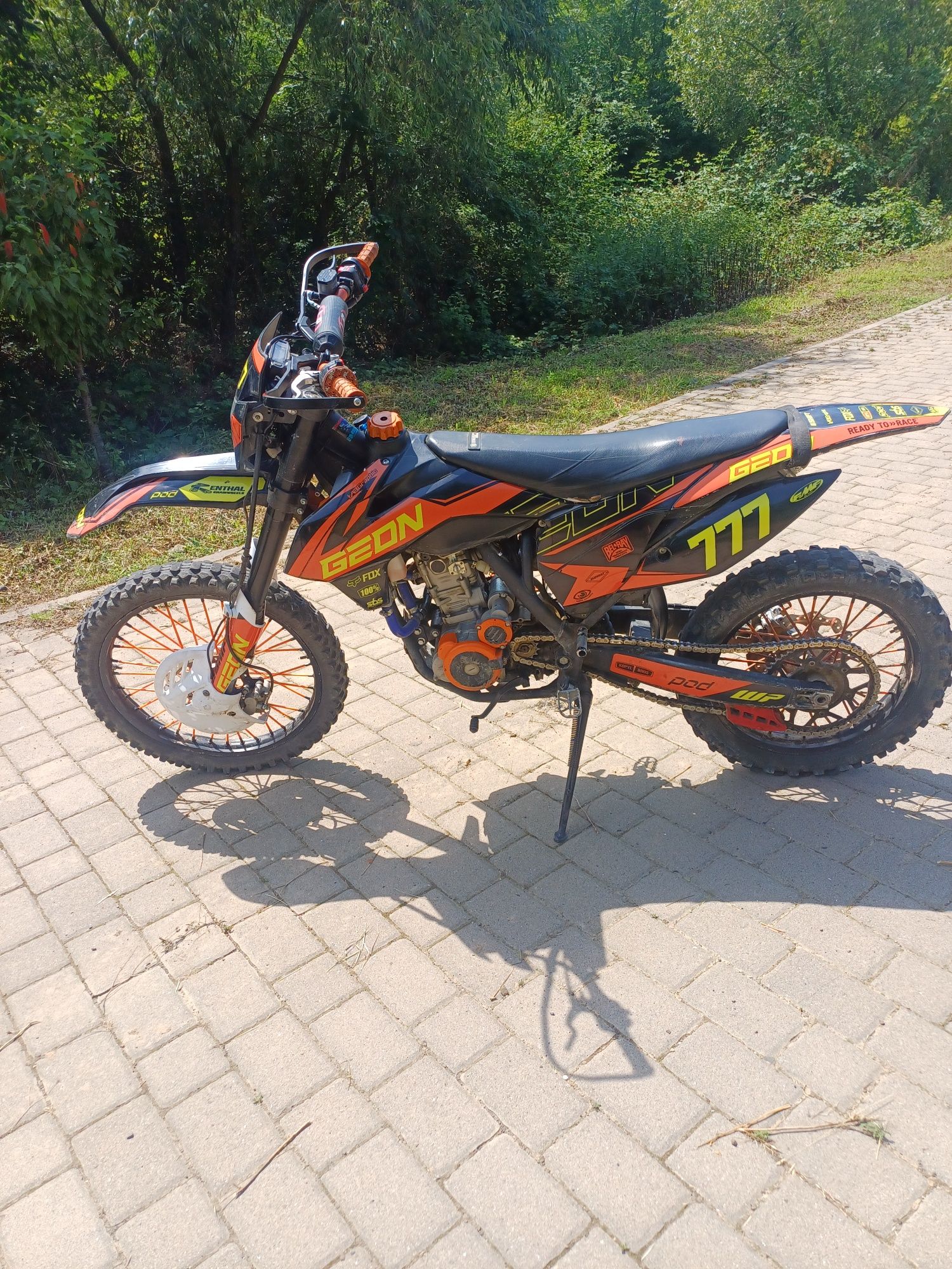 Продам Geon gns 300