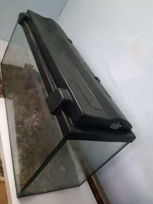 Продам акваріум на 200л і зовнішній фільтр