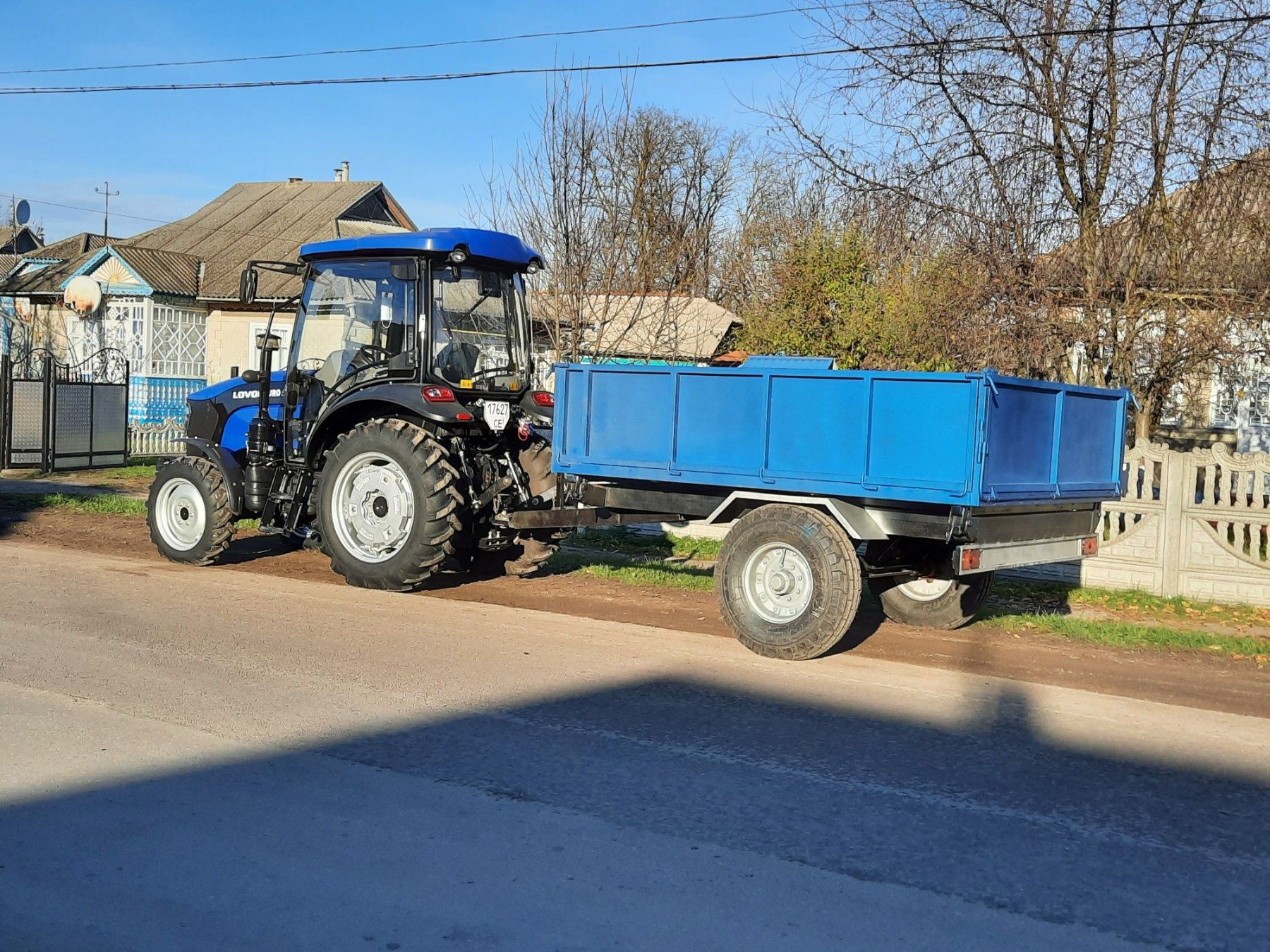 Продаж прицепів до мінітракторів-юмз-т40