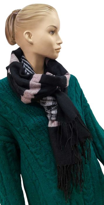 OVS ciepły szal damski w pasy z frędzlami jesień/zima rozm.64 X 215 CM