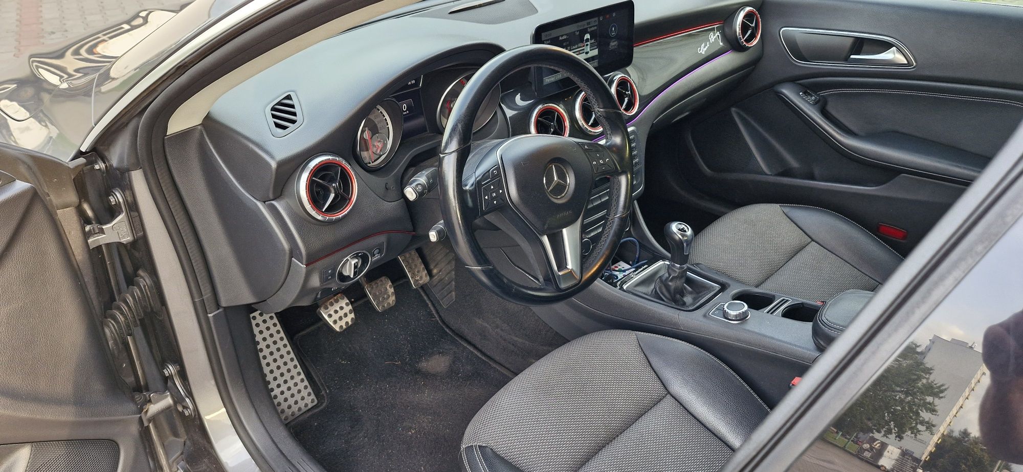 Mercedes CLA 180