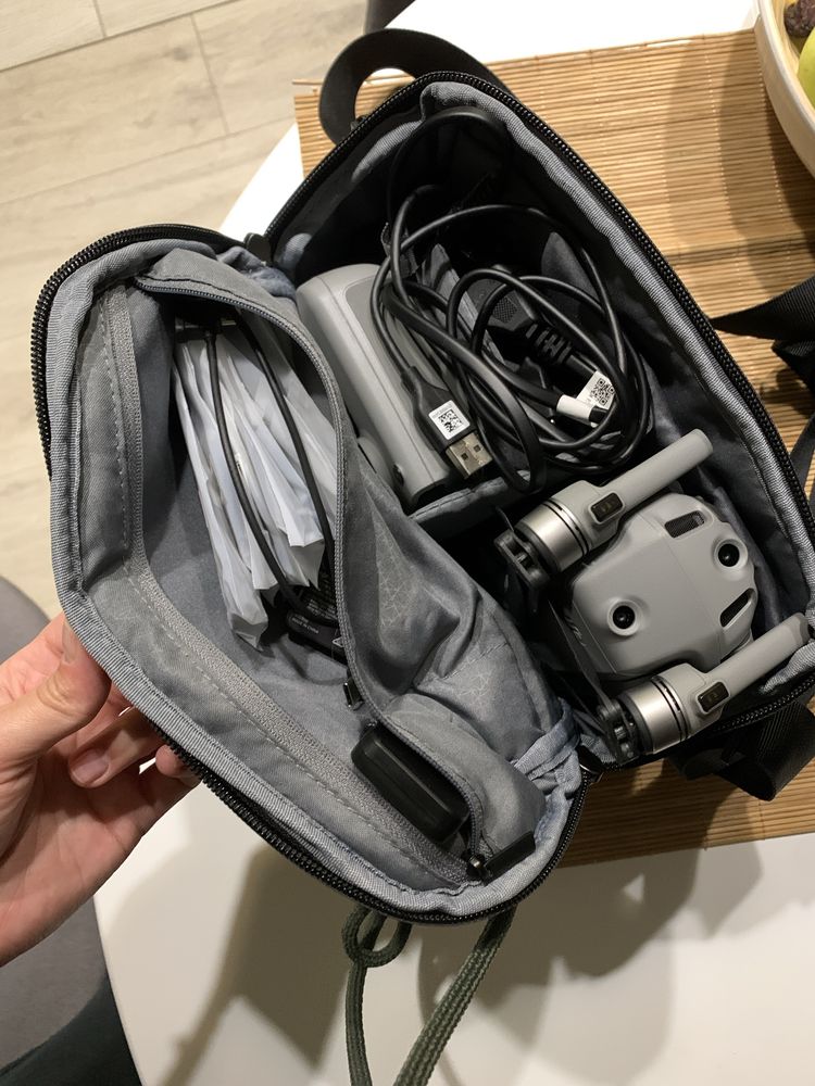 Квадрокоптер, дрон, DJI Mavic Air 2 Fly More Combo
