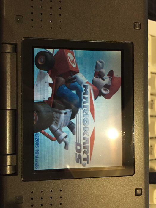 Nintendo DS с играми, стилус и зарядка