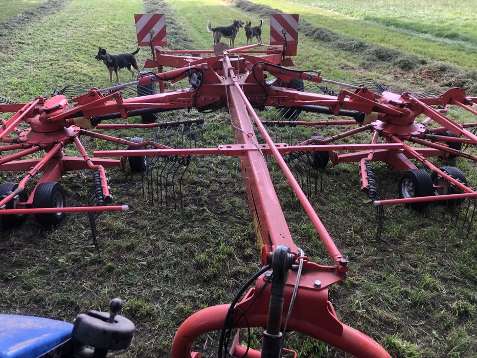 Zgrabiarka Kuhn Ga 7501