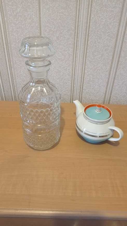 Продам сахарницу , чайник, молочник, чашки, блюдца, фруктовница.