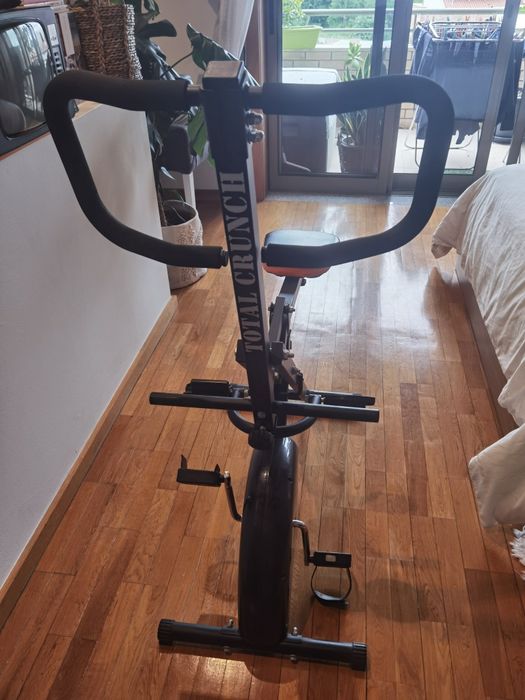 Total Crunch Evolution - máquina de exercicio