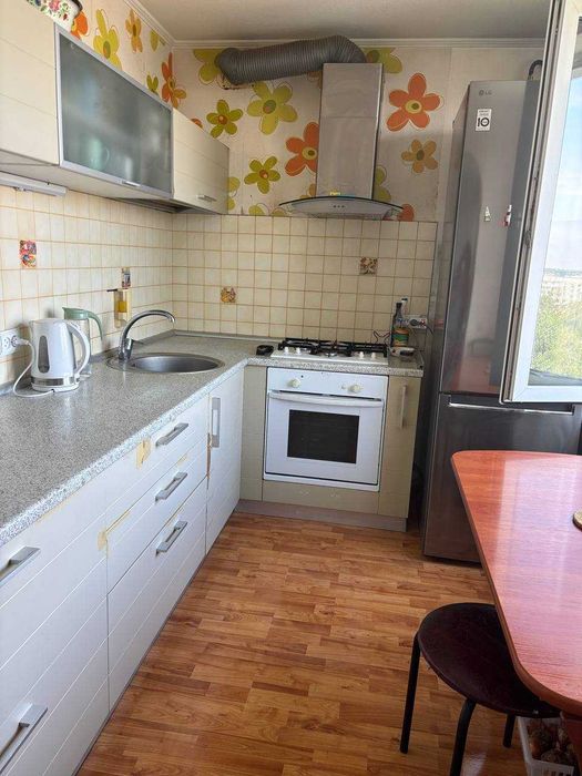 Продам 3 к. квартиру Юбилейный 602 м/н Салтовка ТРК Украина Сертификат