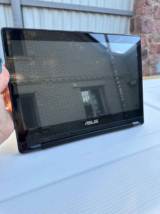 Ноутбук Asus TP300L