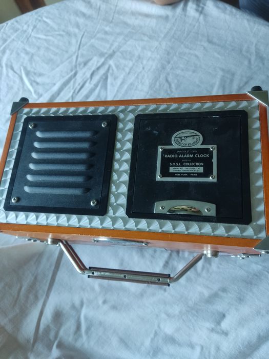 Радіо корабельне,з годинником.