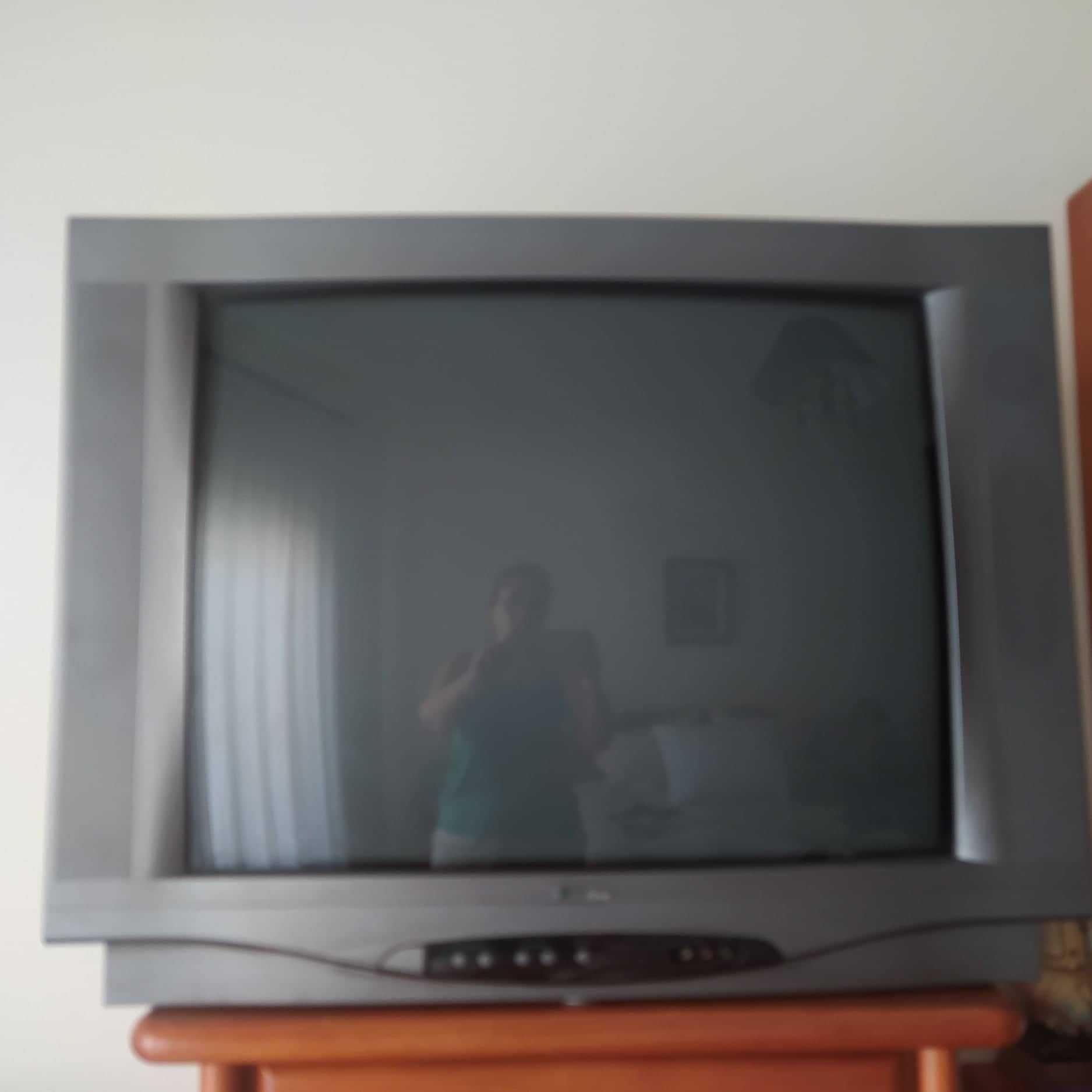 Televisor Usado em funcionamento com muito boa imagem