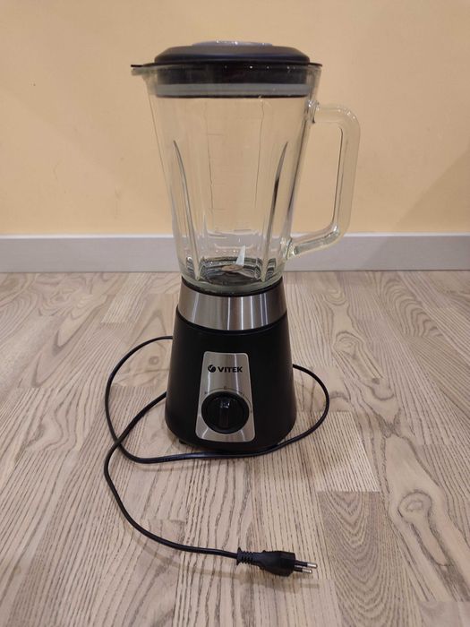 Блендери: VITEK VT-8517 ST та VT-3416 BK на запчастини