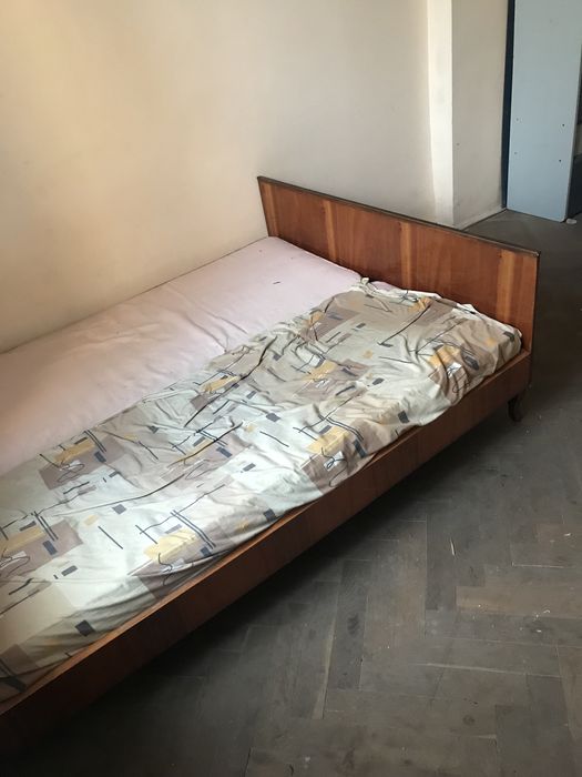 Кровать двухспальная