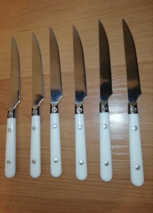 Zestaw 6 noży - Nieużywane