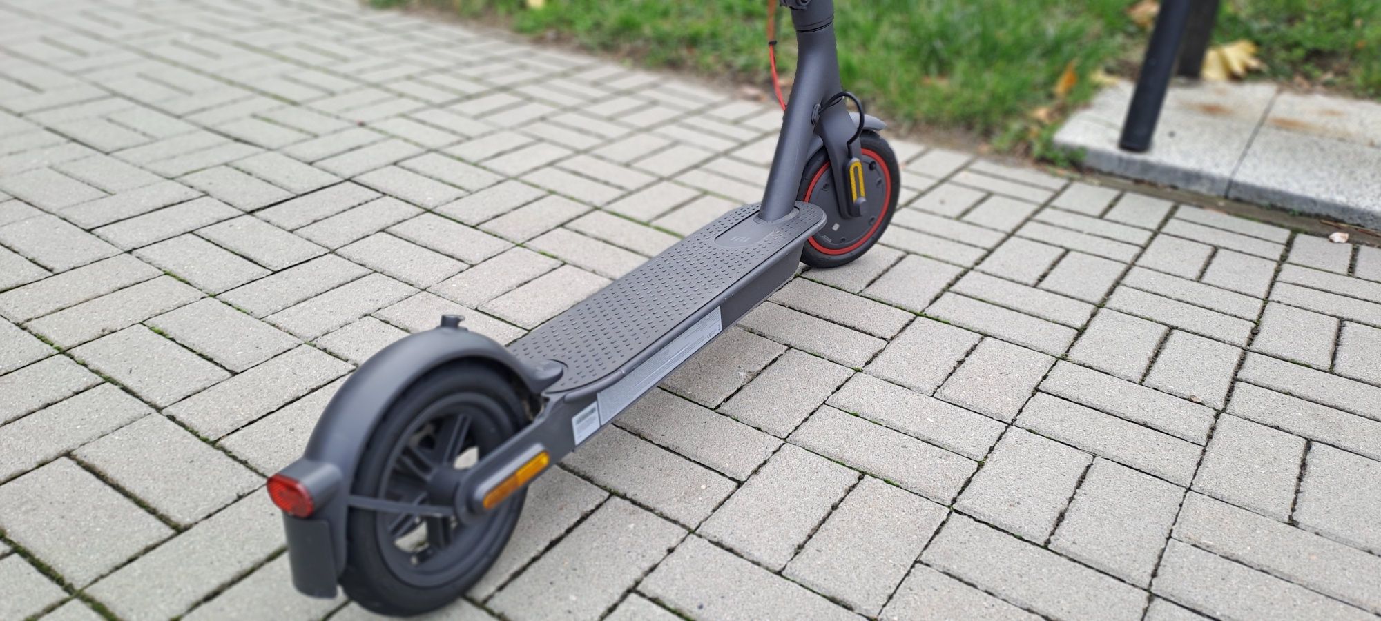 Hulajnoga Xiaomi scooter pro 2