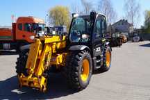 JCB 542-70 AGRI PRO  JCB 542-70 AGRI PRO montaż Manitou nowy model