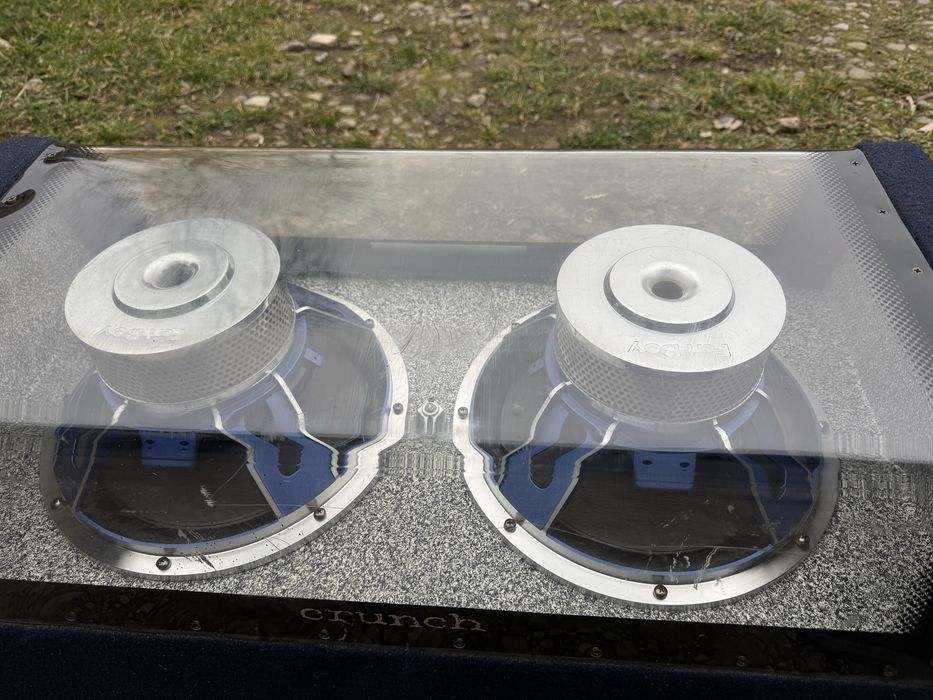 Crunch 2x1000 watts  Сабвуфер саббуфер сабуфер