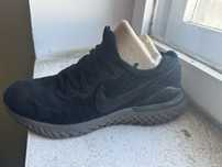 Кроссовки фирменные Nike
