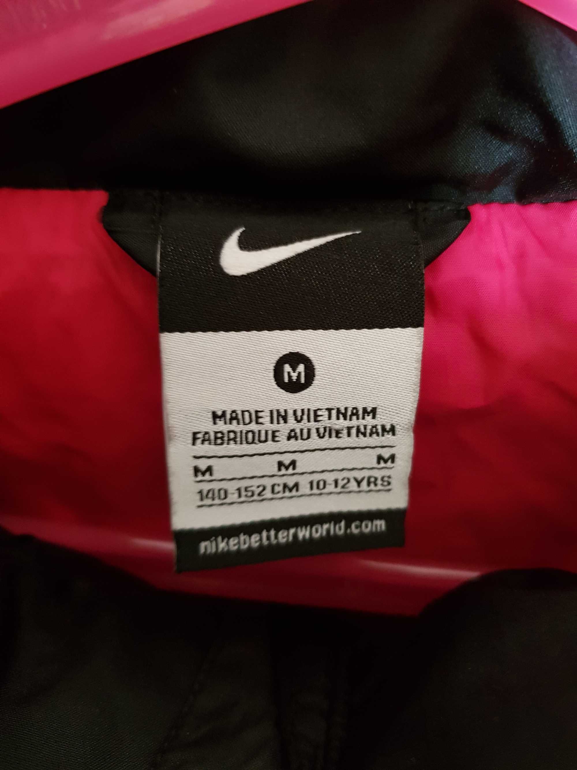 Nike kurtka przejściowa lekka czarna fuksja rozmiar 140 152 NOWA