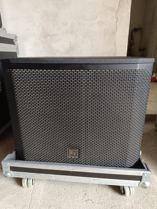 Subwoofery aktywne Electro-Voice EKX 15 SP