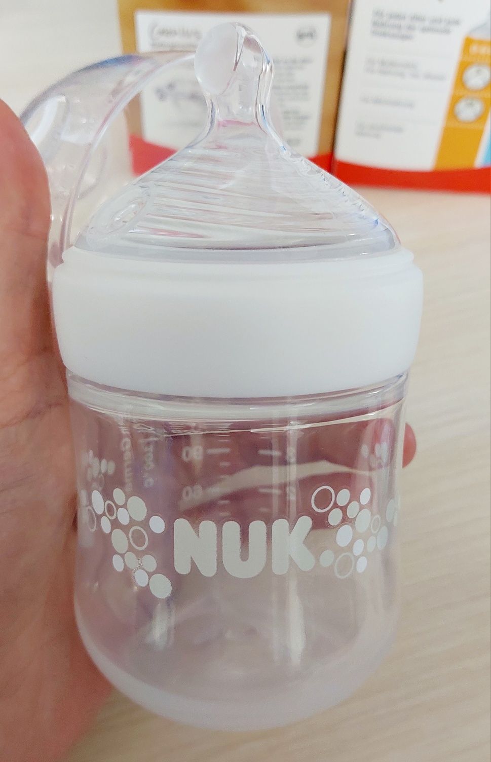 Пляшичка і соска Nuk