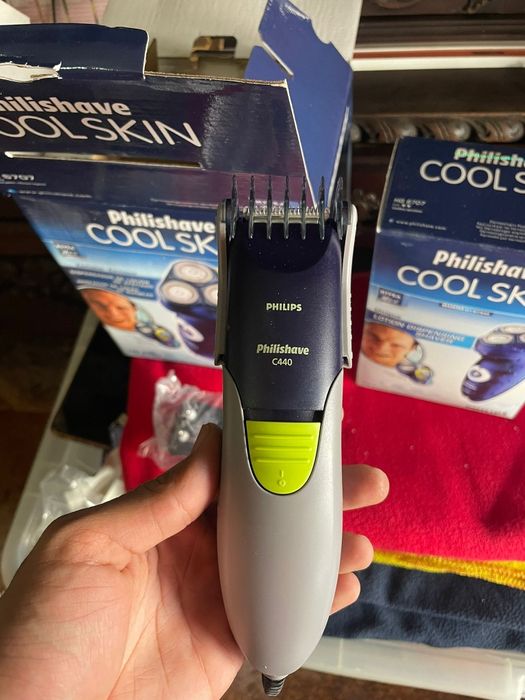 Kit Máquina barbear + Máquina cortar cabelo Philips