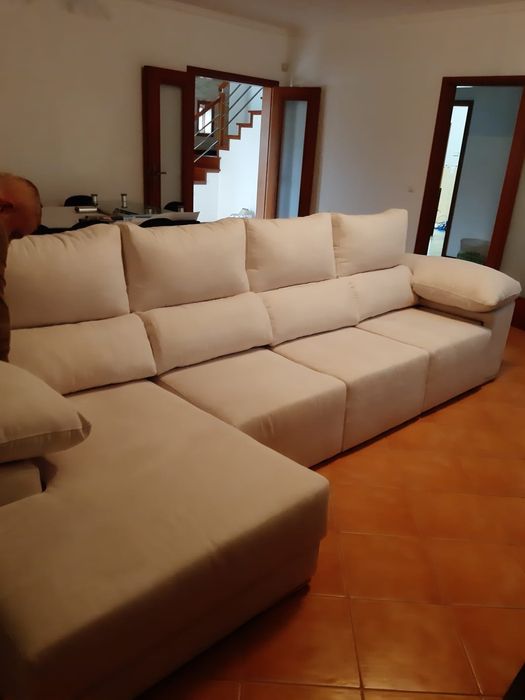 Sofá em L pele anti-gato