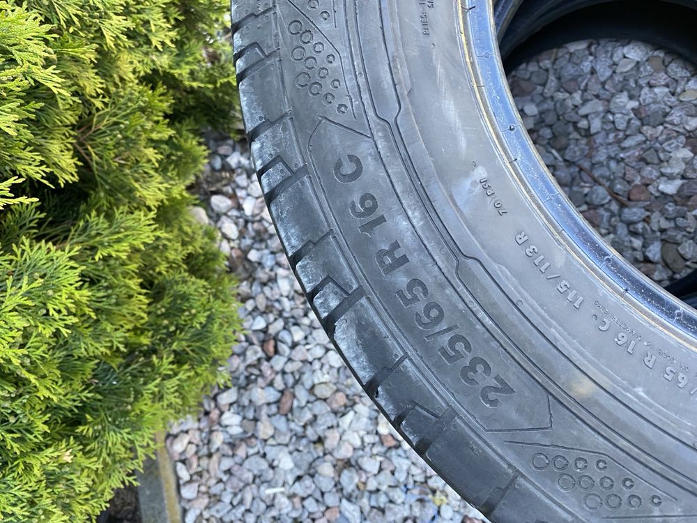 Opony Continental 235/65 R16 C