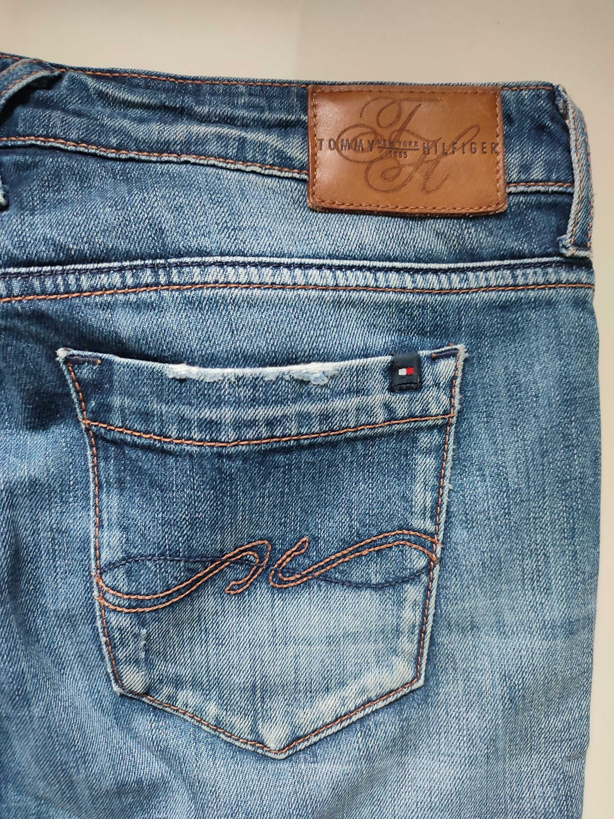 Jeans  spodnie  Tommy Hilfiger rozmiar 29/32 damskie  stan bdb