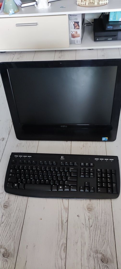 Komputer All in One Dell W01B 19'