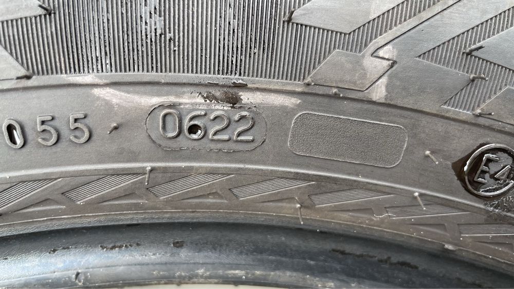 2 szt. Nokian Tyres 235/55 R18 letnie