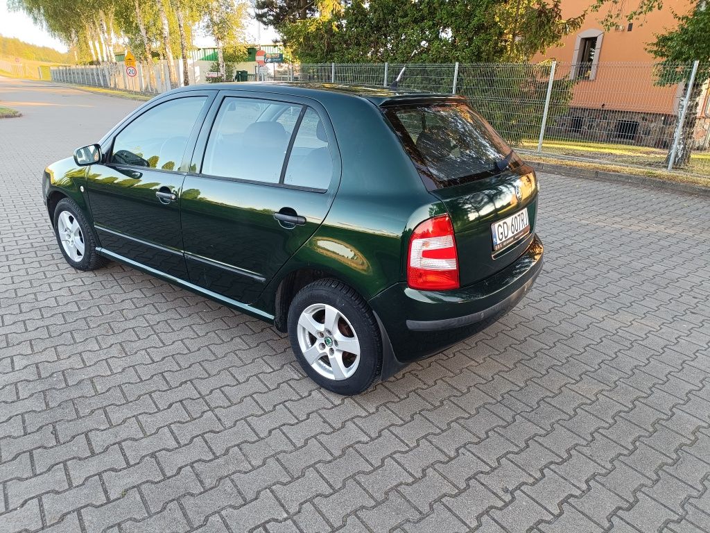 Skoda Fabia 1.2 Nowy rozrząd OC i przegląd do końca roku