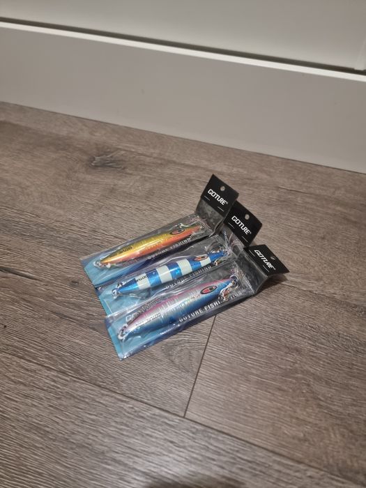 Anzóis de pesca novos