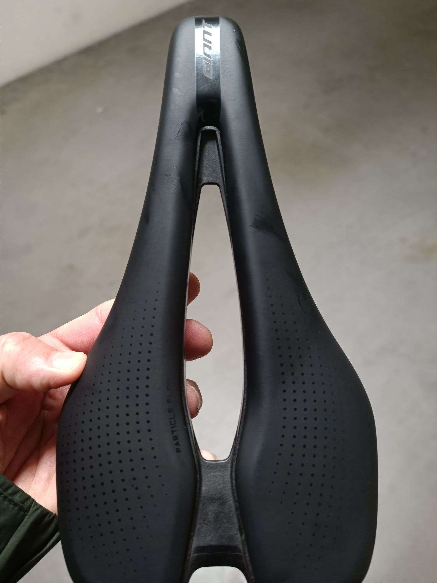 Vendo selim Giant fleet sl novo