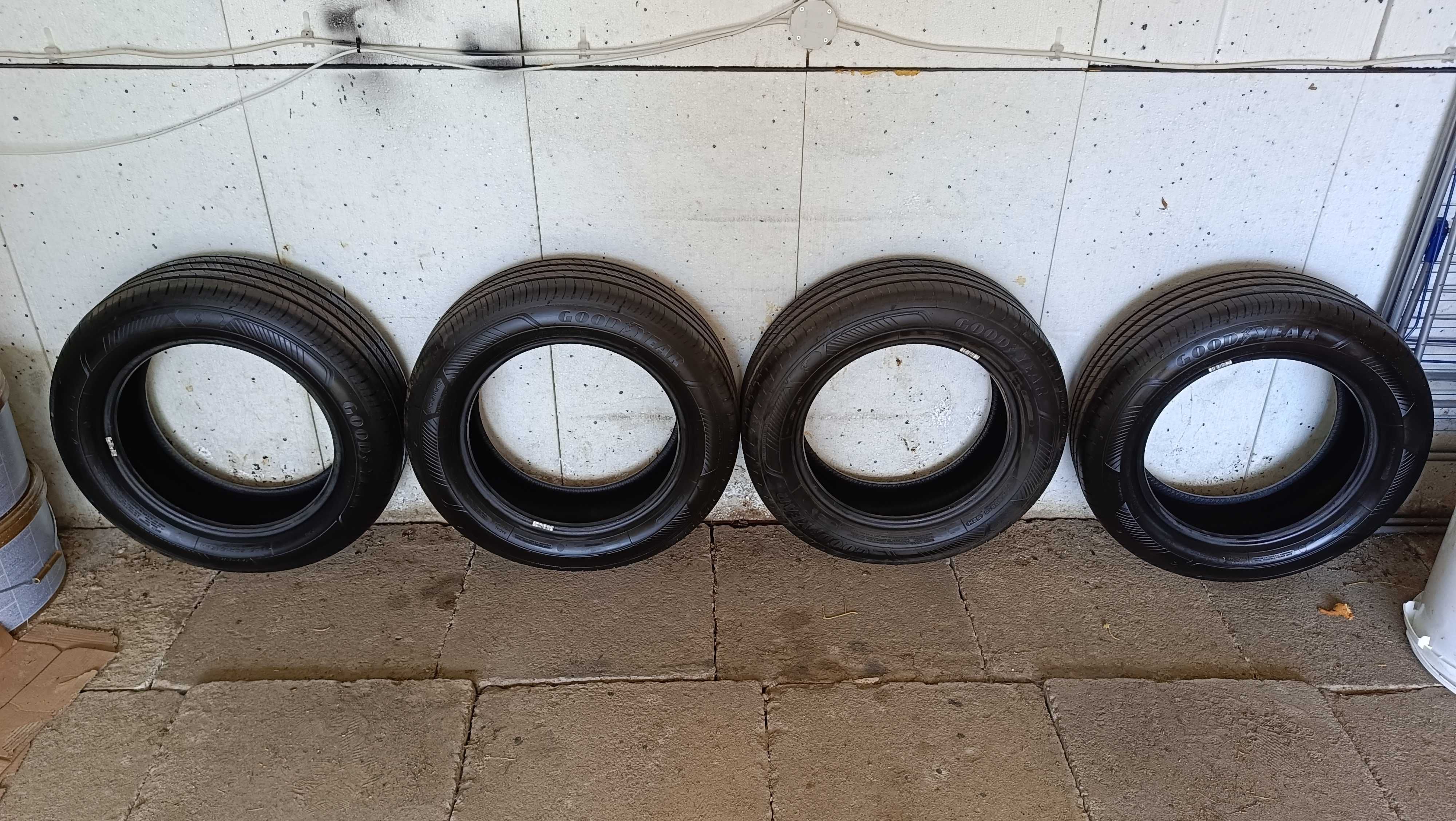Opony 3 miesięczne Goodyear Efficientgrip Performance 2 205/60R16