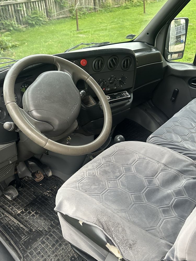 Iveco średniak bliźniak 35C13 vebasto klima