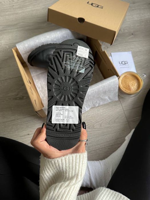 Угі Чоловічі UGG Ultra Mini Black (Шкіра)