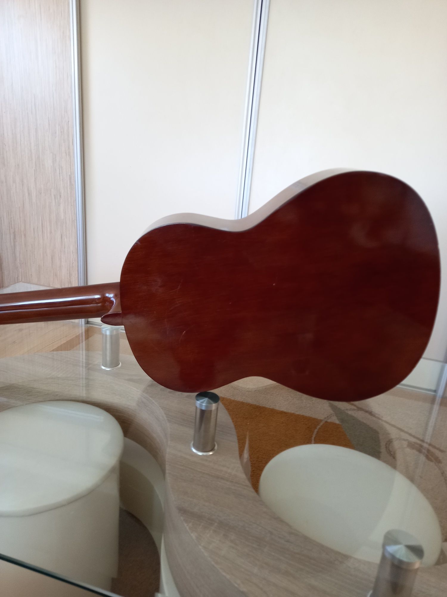 Gitara klasyczna Yamaha 700 zl