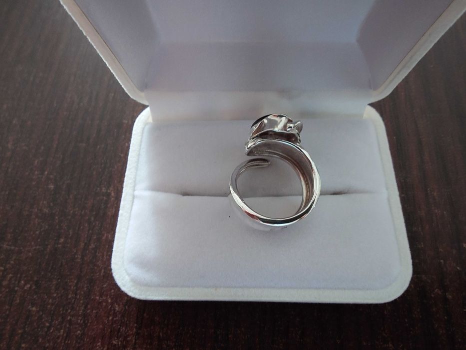 Pierścionek srebrny