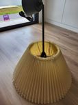Candeeiro de teto IKEA com abajur plissado