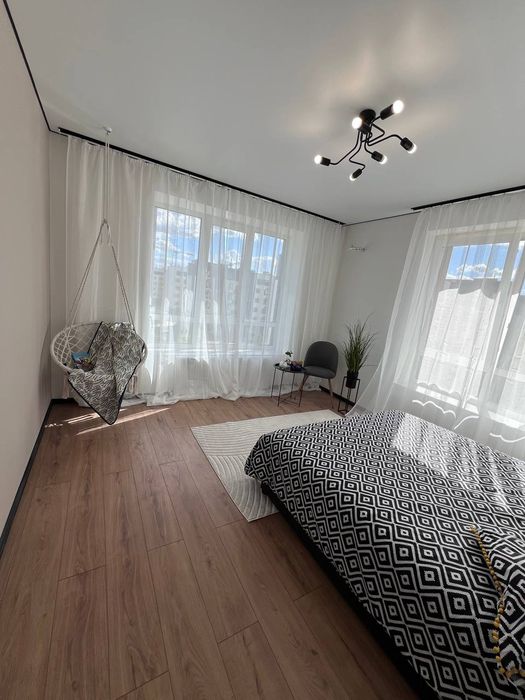 ЖК Молодість Продаж 1к квартири з новим ремонтом,  балкон, ліфт