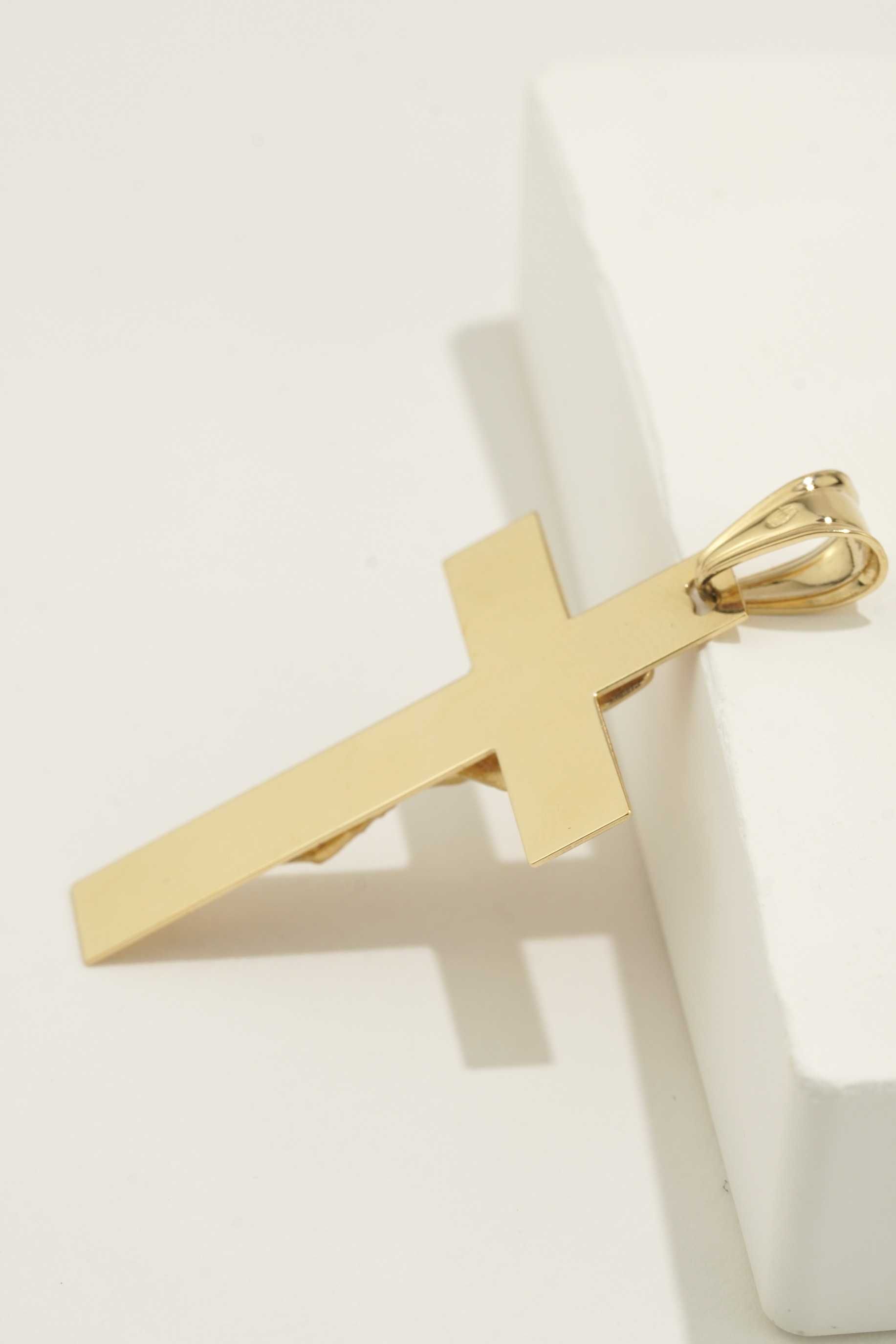 Złote krzyżyk 14K 4.00g