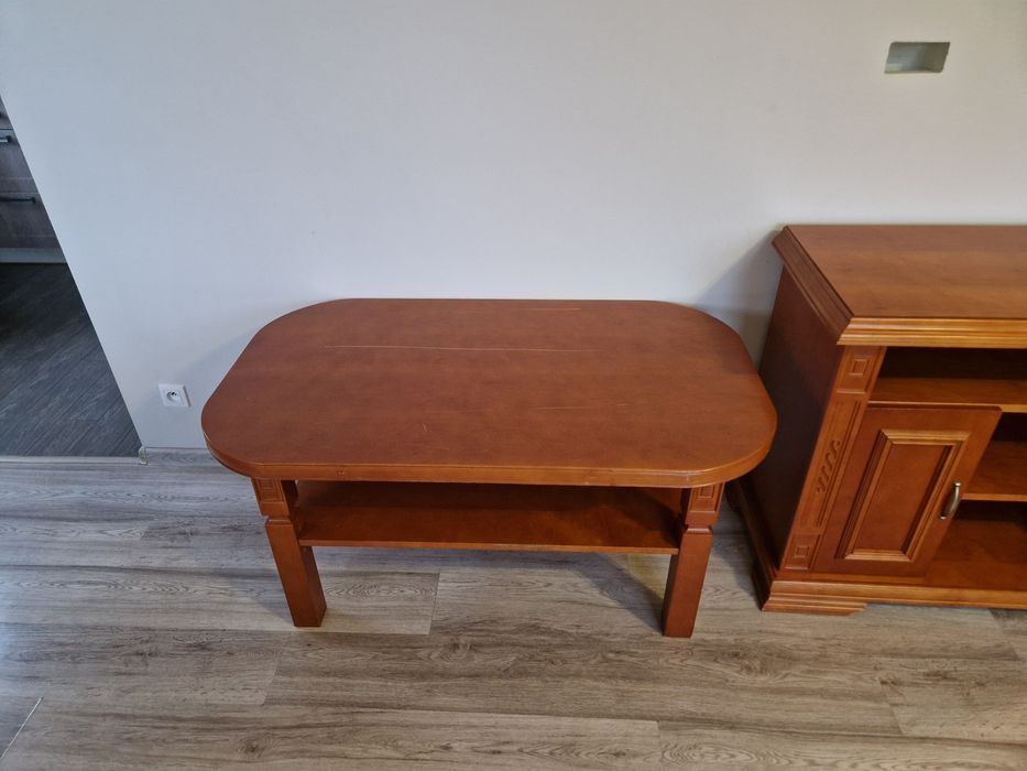 Zestaw mebli do salonu i jadalni