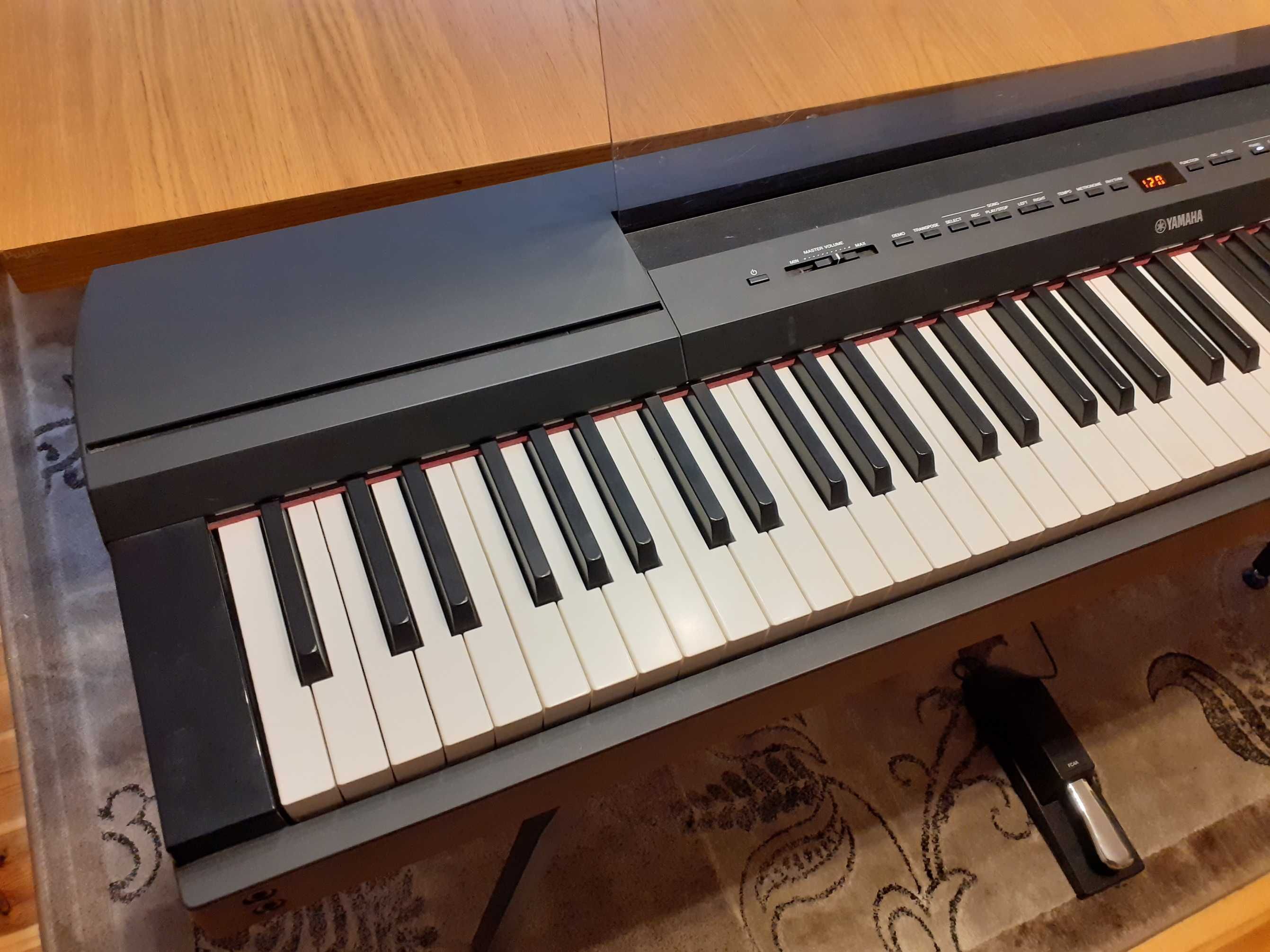 Stage piano Yamaha P-255 + statyw + sustain FC4